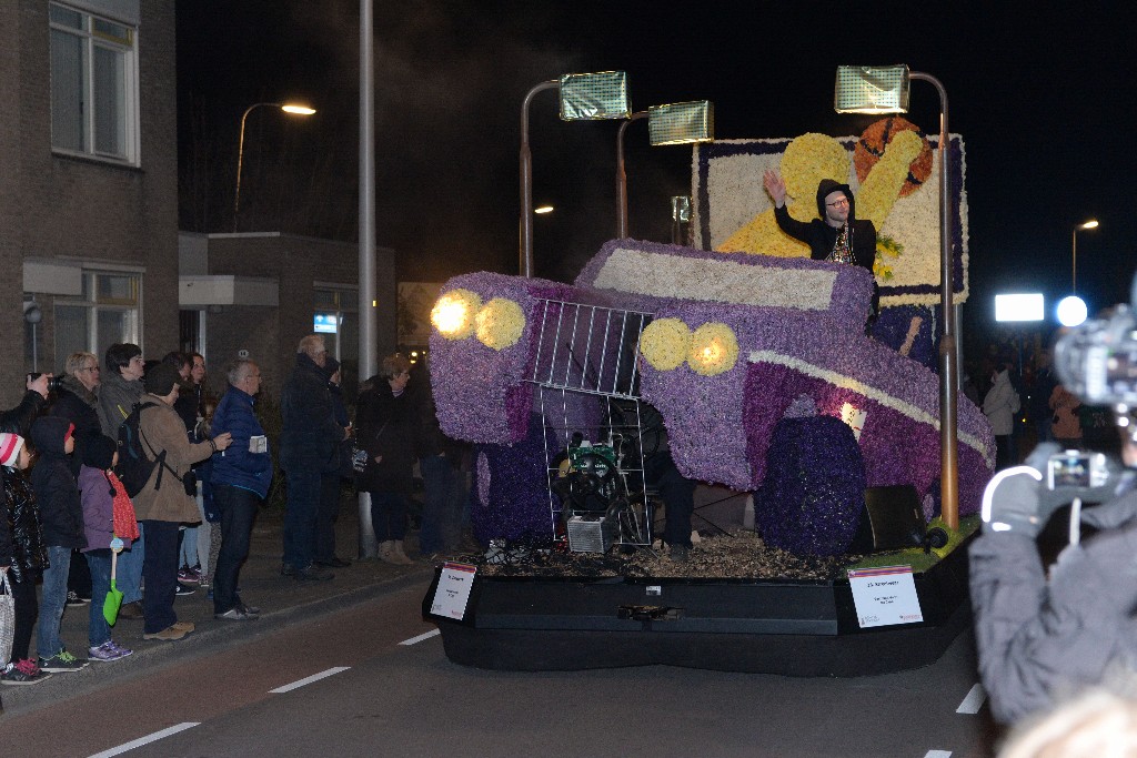 ../Images/Bloemencorso Noordwijkerhout 271.jpg